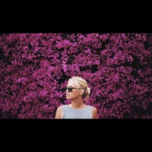 Meet your Posher, Casey